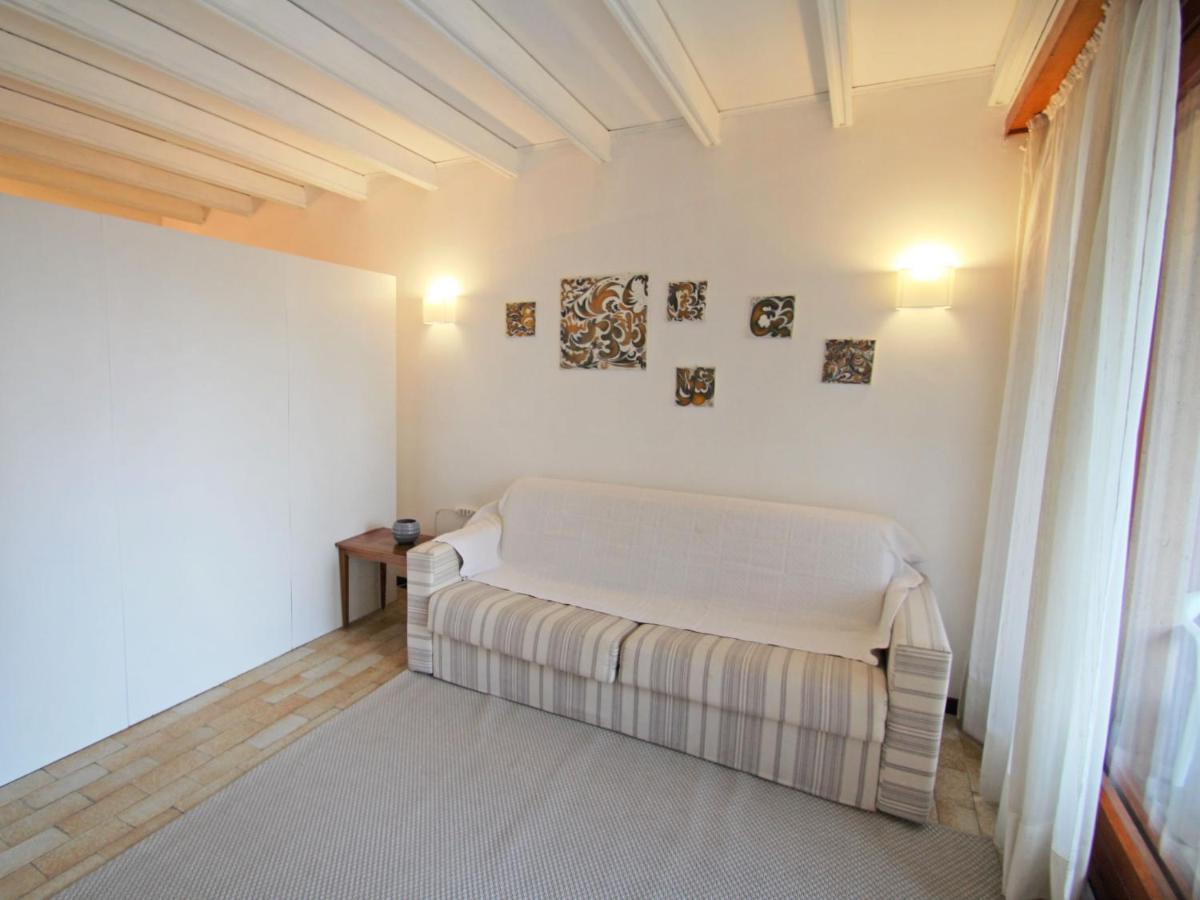 Apartment Hermitage-5 By Interhome Porto Valtravaglia Ngoại thất bức ảnh